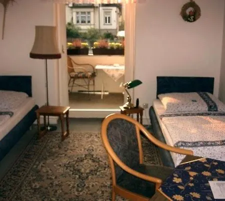 بيت ضيافة Hotel-pension Koenigswald
